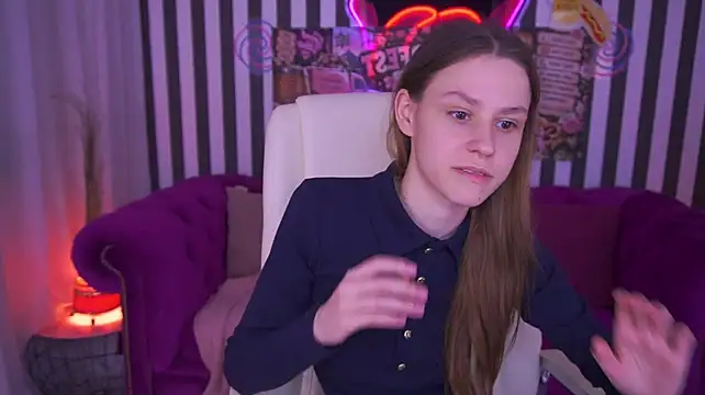 GracyMurre live cam on StripChat