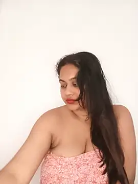 bumblebeegirl webcam