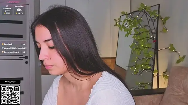 MollyGilberg webcam