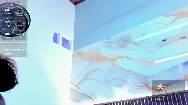 mia_pineda webcam