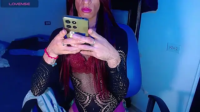 Pamelanicole live cam on StripChat
