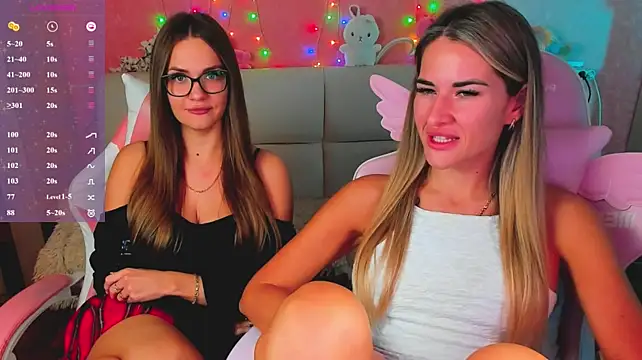 hotty_girls_here live sex cam