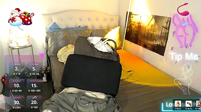 NinaDOM4CUM webcam