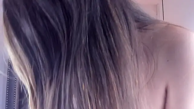 Kim_Blane webcam