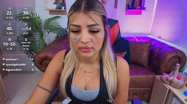 SALOOMEE__ webcam