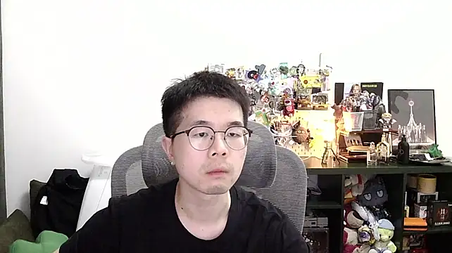 Adzard65 webcam