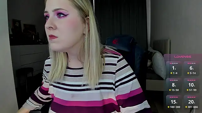 Olivia_Munk webcam