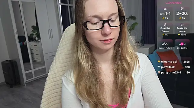 Eve_Sin live cam on StripChat