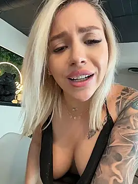 IveySin webcam