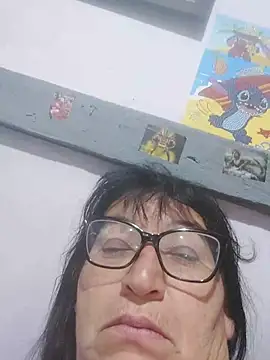 clarita_01 live cam on StripChat