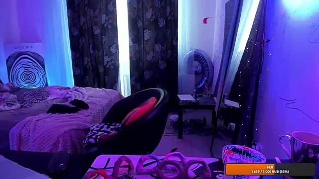 AnnexedPistol's room
