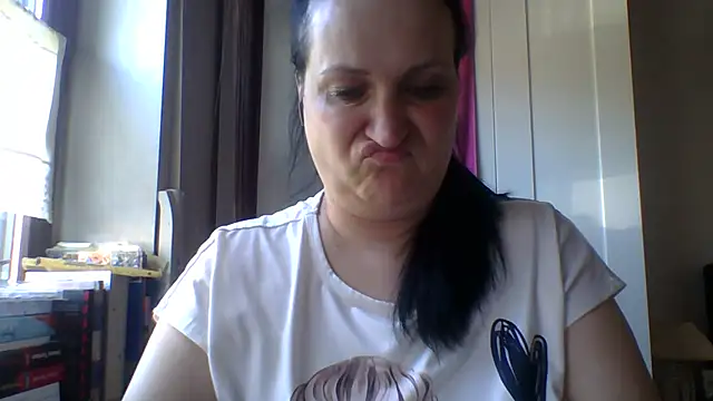 _squirty_cum_lady_ live cam preview