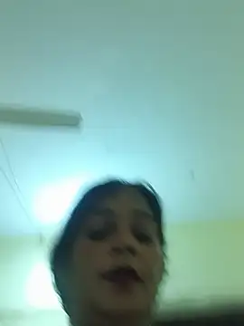 Mohni_love webcam