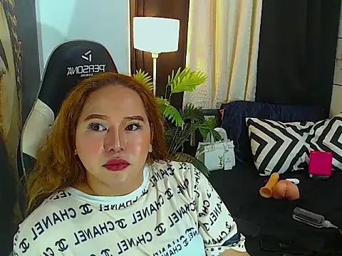 SarajaneForSlut webcam