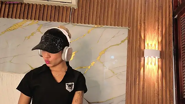 Isabella_carter_ webcam