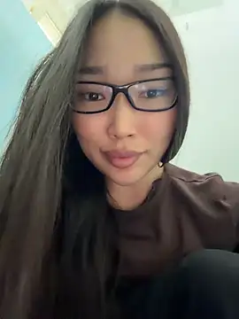 trytomakememoam webcam