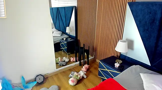 Olivia_Collinns1 webcam