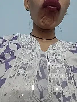 Noorkhatoon webcam