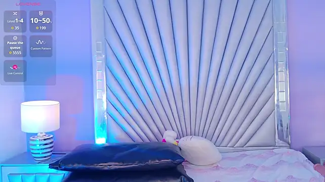 SamantaKane webcam
