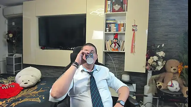SpartacusDaddy48 webcam
