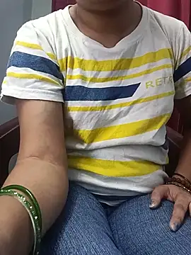 Ruhi_07 webcam
