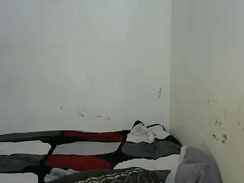 Qcmadonna webcam