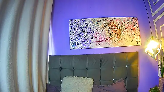 emma_cut3_ webcam
