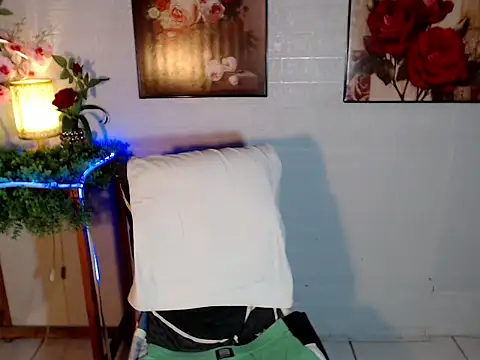 TitanBlack_Ivanxx webcam