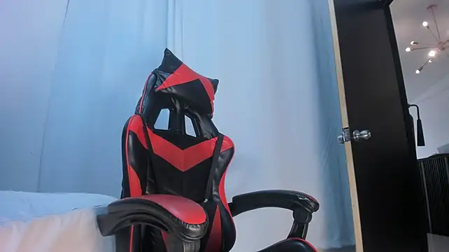 MaxLeons webcam
