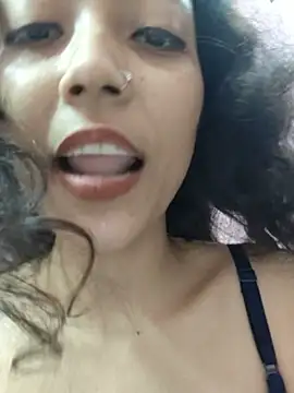 Sexy-Bindu-Pariyar webcam