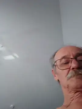 oleg049 webcam
