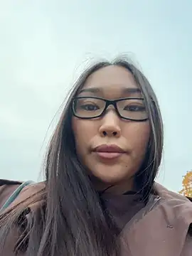 trytomakememoam webcam