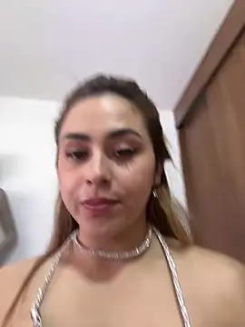 Kiki_11 live cam preview