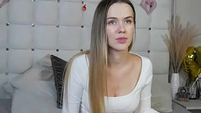 TheMarisa live cam on StripChat