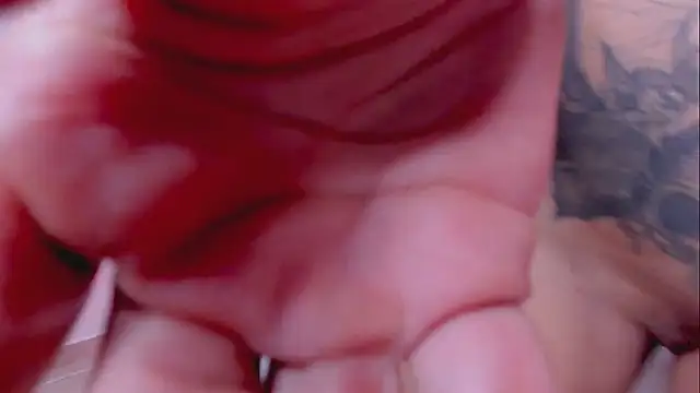 IvyRussel live cam preview