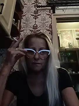 Lina_123 webcam