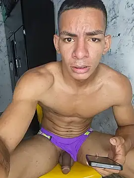 SantiHardXL
