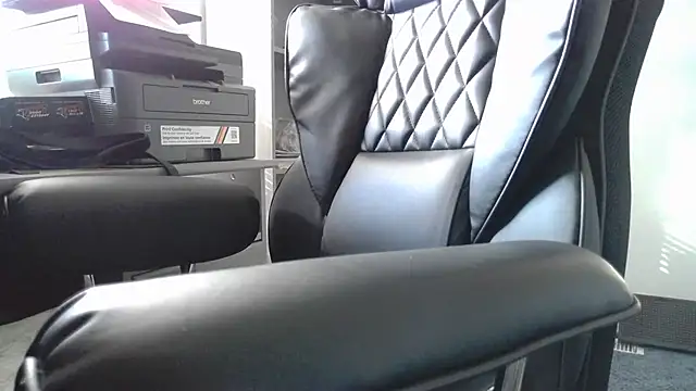 TrevorSteele webcam