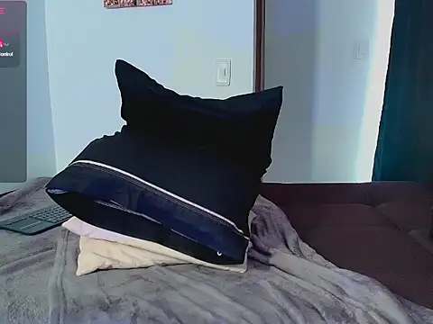 Lucio__Fox webcam