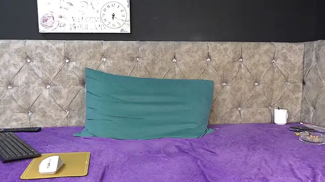 HugJulian