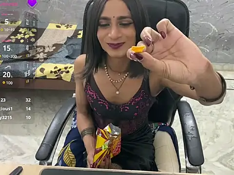 LuvLayla
