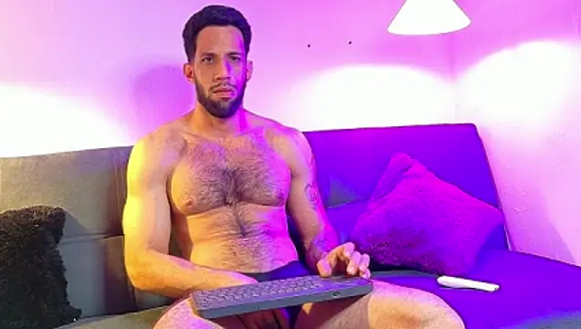 Karim_mansur webcam