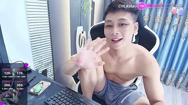 Naughty___asian webcam