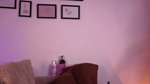 Pamela_tomas
