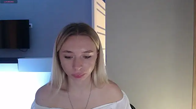 Emily_Hartt