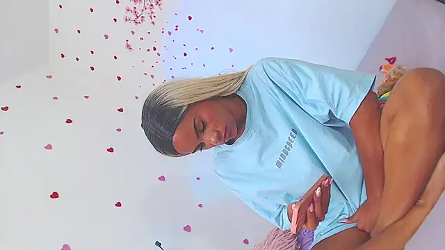 ebony_cocklover69