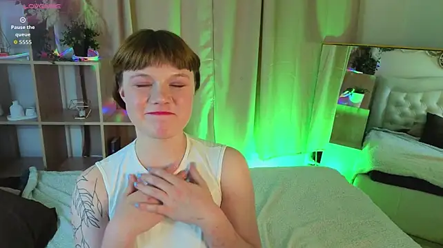 Lily_Belle__ webcam