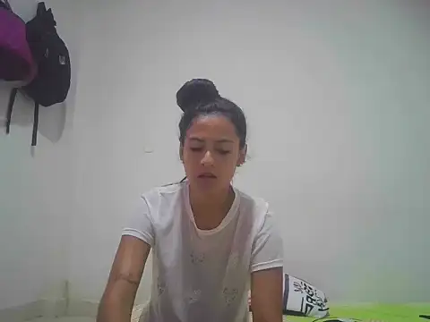 laflakaerotika live cam preview