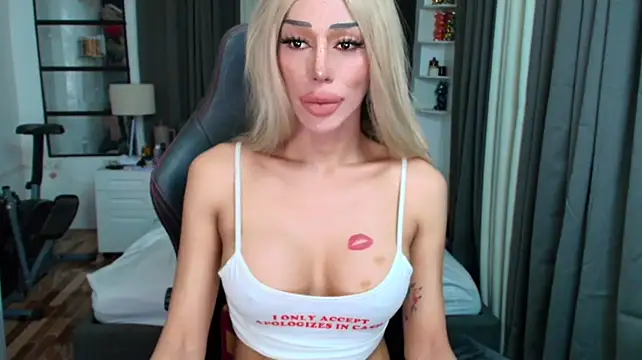 Forever_MissCandace webcam
