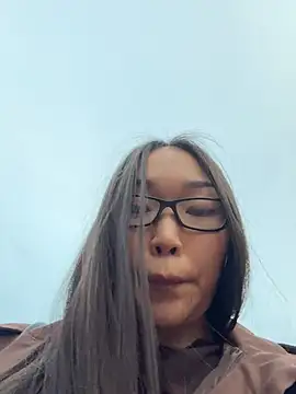 trytomakememoam live cam preview